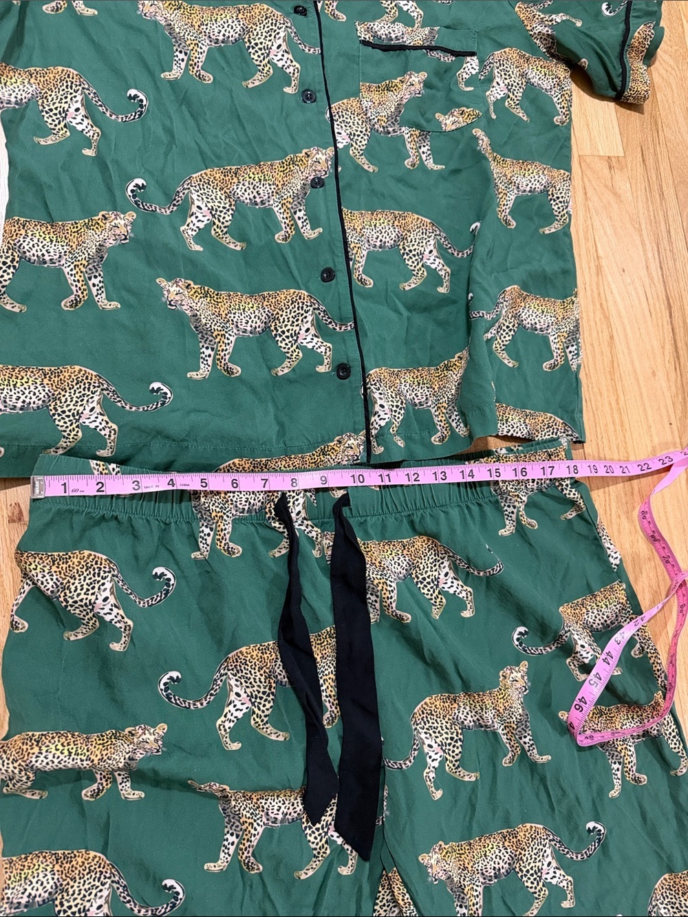 Katie Kime Cheetahs Pants Pajama Set Sz XL - Picture 4 of 9